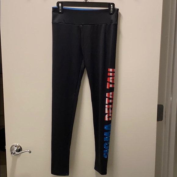 Sigma Delta Tau Leggings - Picture 1 of 2
